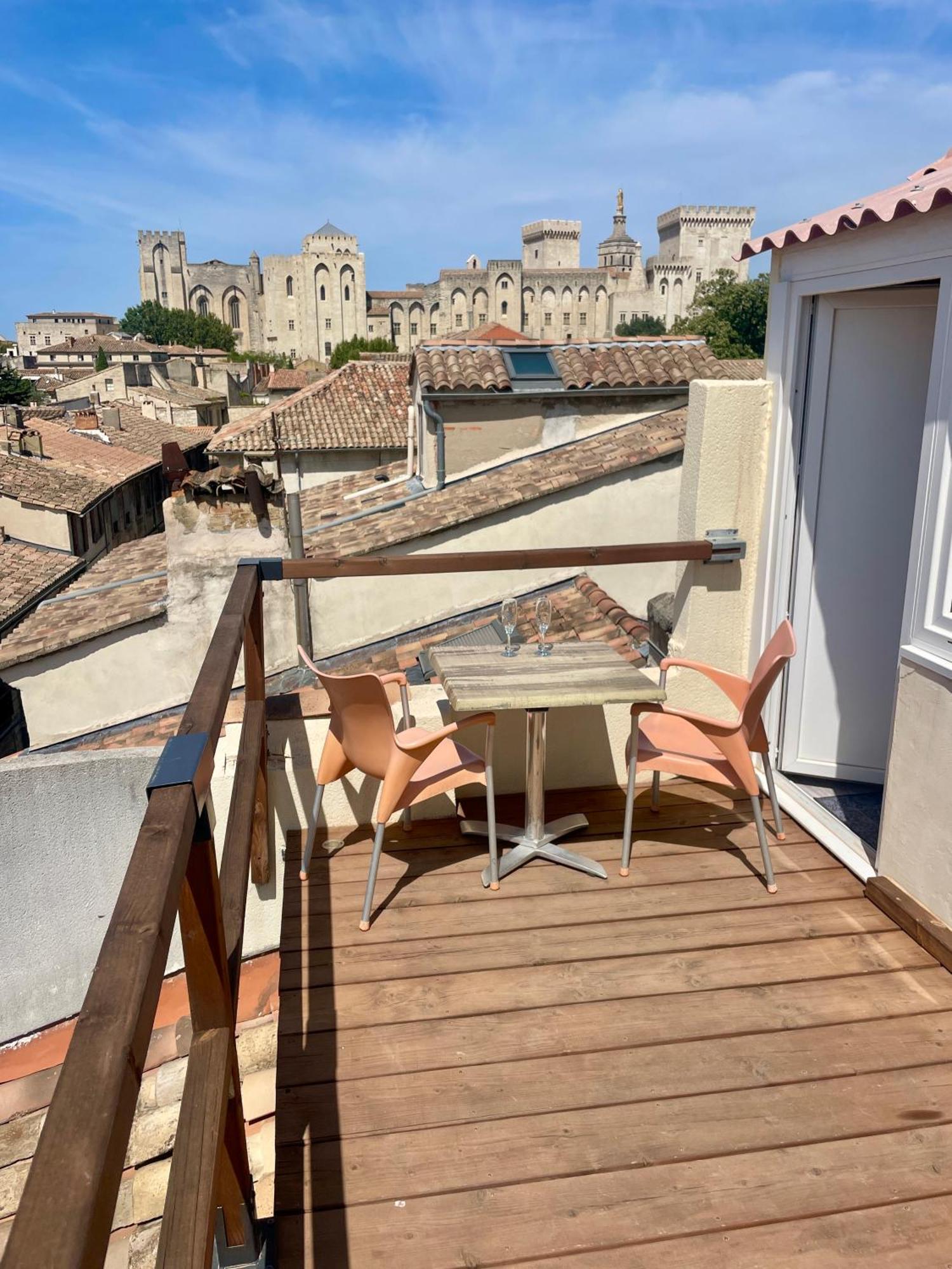 Le Toit D'Avignon - Intra-Muros - Terrasse Vue Palais Des Papes - Ideal Festival - Climatisation - Wifi Exterior foto